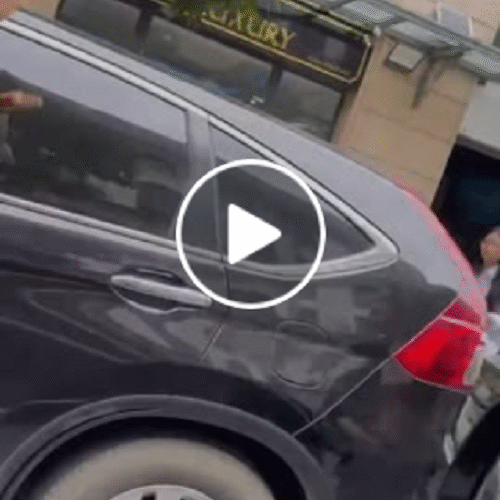 [video] rất nhiều người có mặt tại nhà của Huấn Hoa Hồng