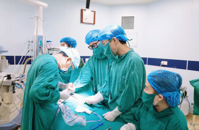 Bé gái Phú Thọ bị bệnh hiếm, 4.000 trẻ chào đời có 1 bé mắc