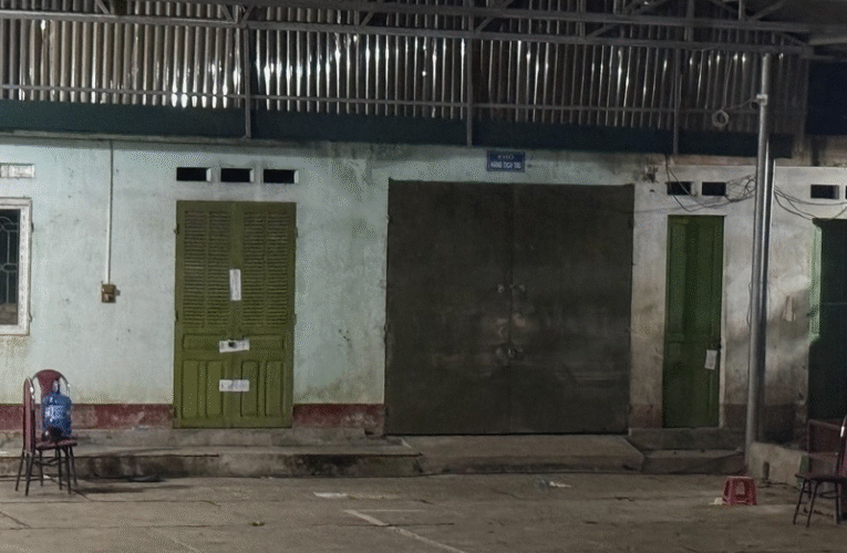 Công an xuất hiện tại trụ sở cũ của Đội Quản lý thị trường số 4, Lạng Sơn