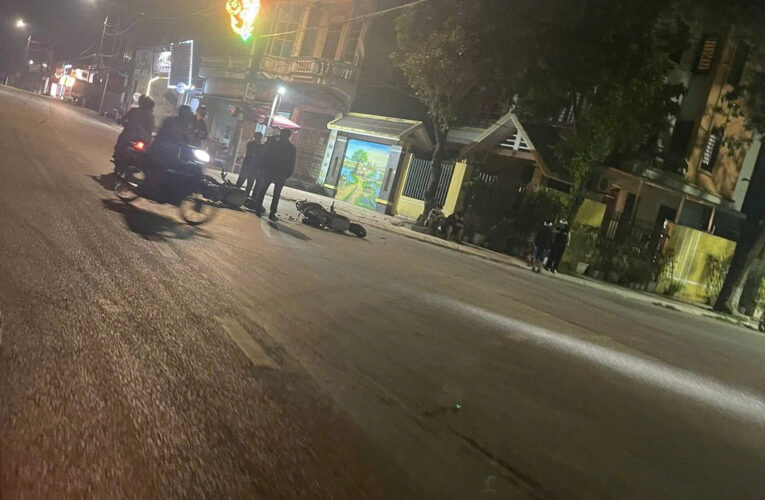 Toàn cảnh hiện trường TN tại gần cổng công an huyện Lập Thạch cũ