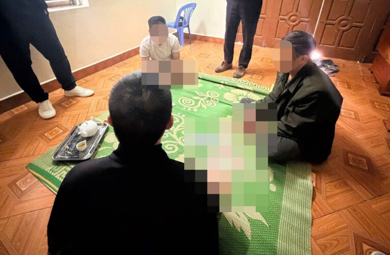 Phú Thọ: Khởi tố 05 đối tượng đa’nh bạc tại thôn Trại Mới, xã Bình Xuyên